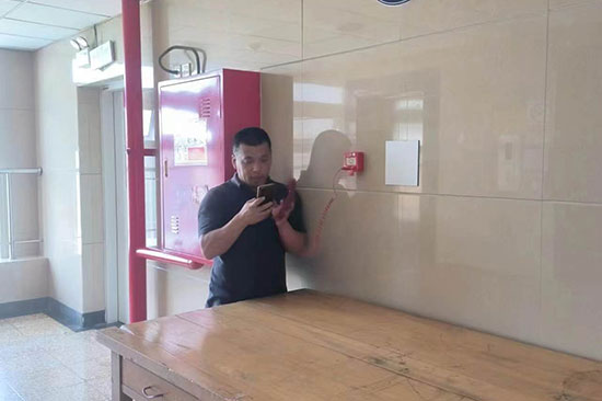 ������ׯĳ���д�Ⱥ�ⷿ�������ά����